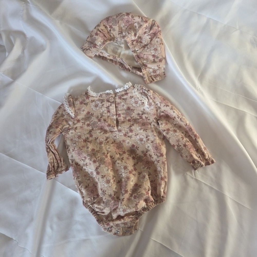 Nicole Miller Floral Beige Bodysuit and Bonnet Set
